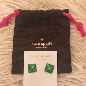 KATE SPADE Pyramid Stud Earrings - NWT+pouch♠️ 💚